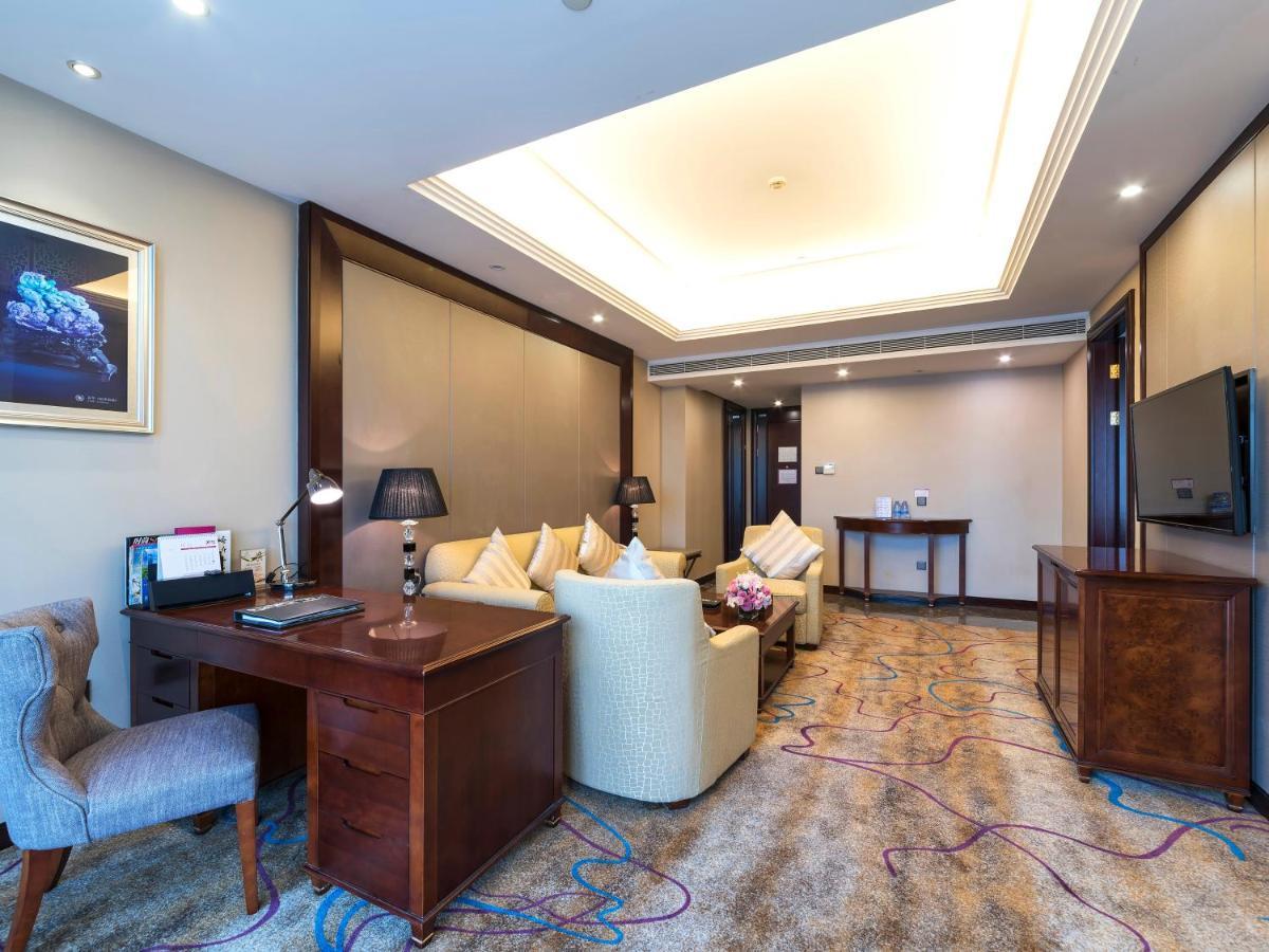 Shenzhen Baohengda International Hotel Buitenkant foto