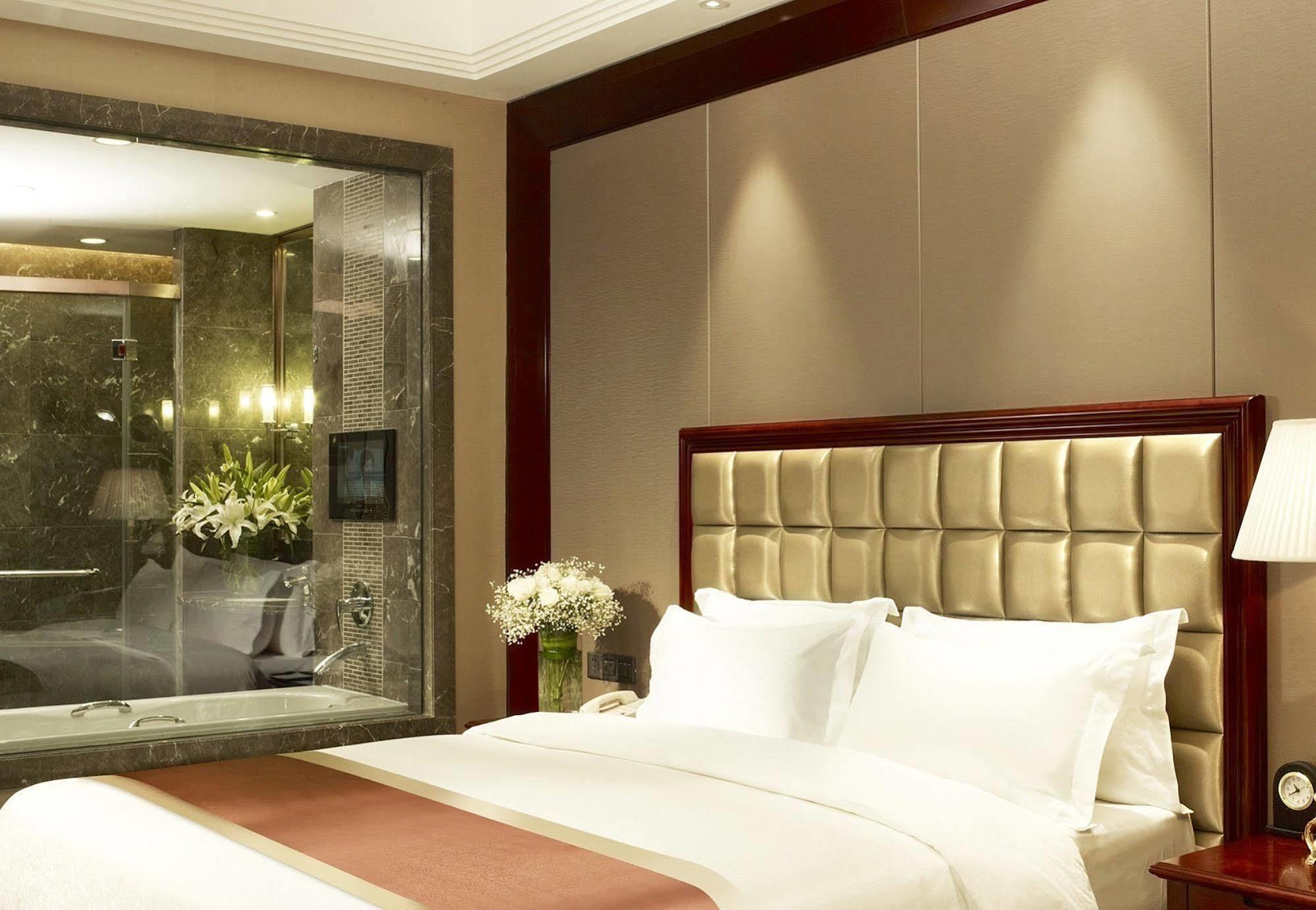 Shenzhen Baohengda International Hotel Buitenkant foto