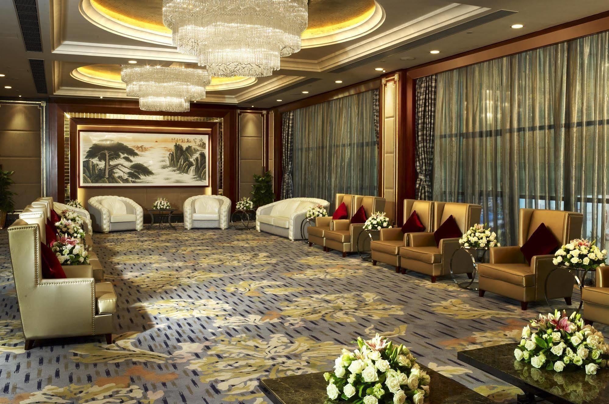 Shenzhen Baohengda International Hotel Buitenkant foto